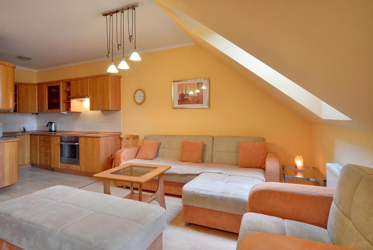 Apartamenty Sun Seasons 24 - Nadrzeczna I Centrum 카르파츠 외부 사진
